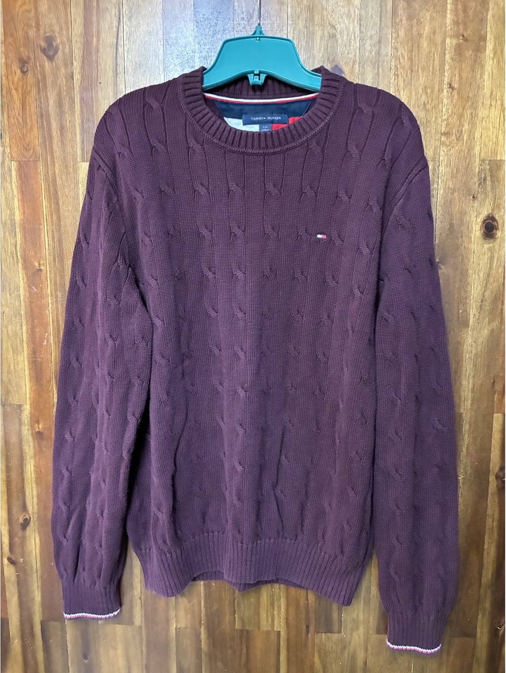 Tommy Hilfiger Men’s Large Burgundy Cable Knit Cotton Sweater Preppy Classic